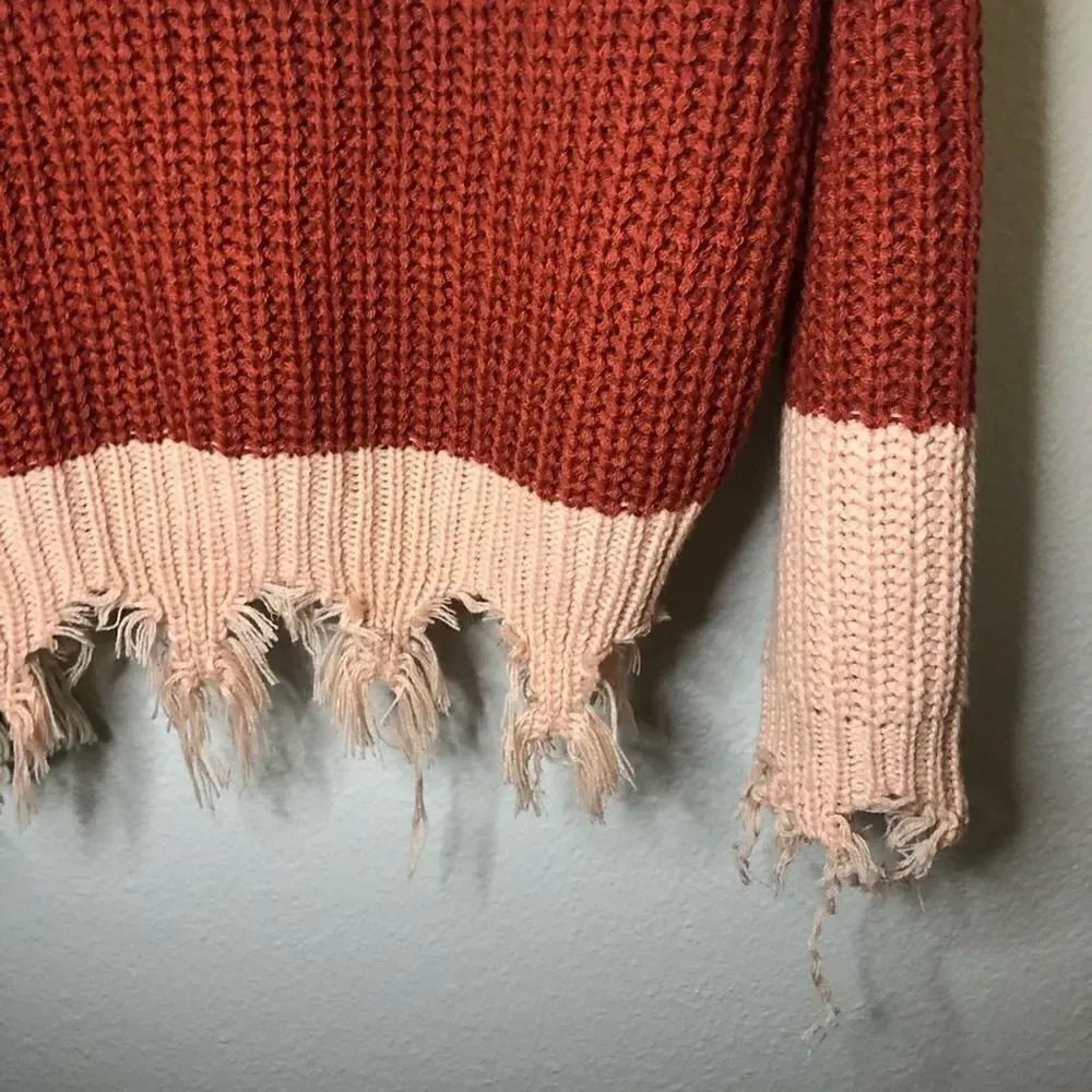 Love Tree Color-Block Distressed Varsity Sweater M - Picture 5 of 6